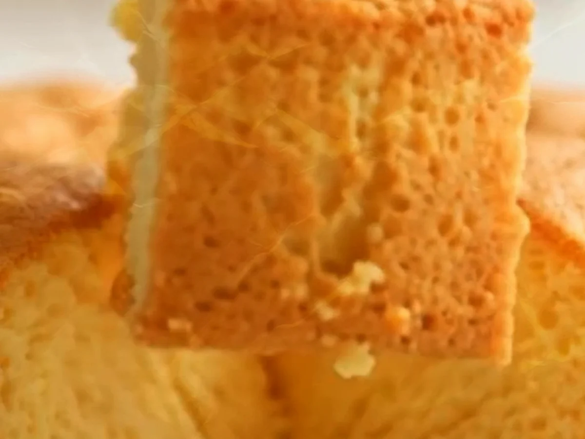Samtiger Bananenkuchen aus dem Ofen
