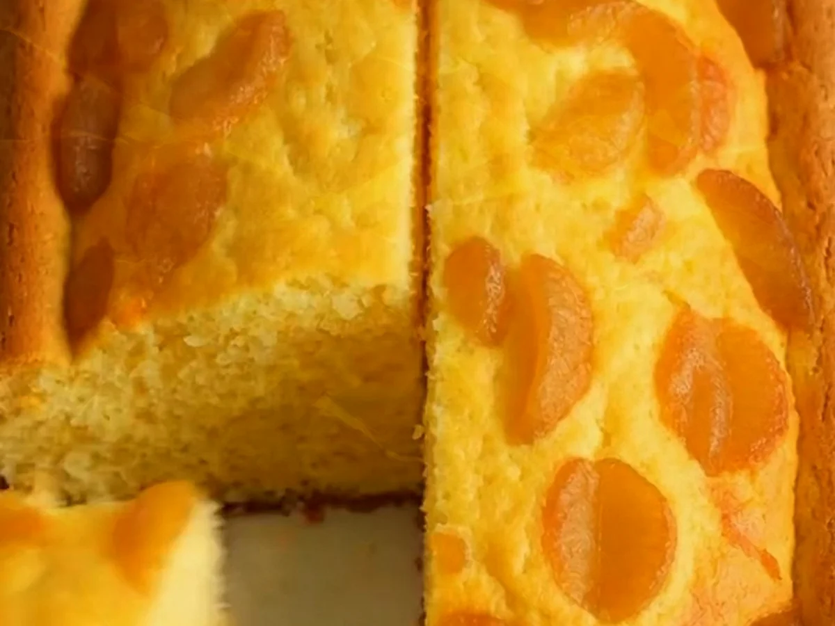 Zarter Apfelkuchen mit Joghurtteig